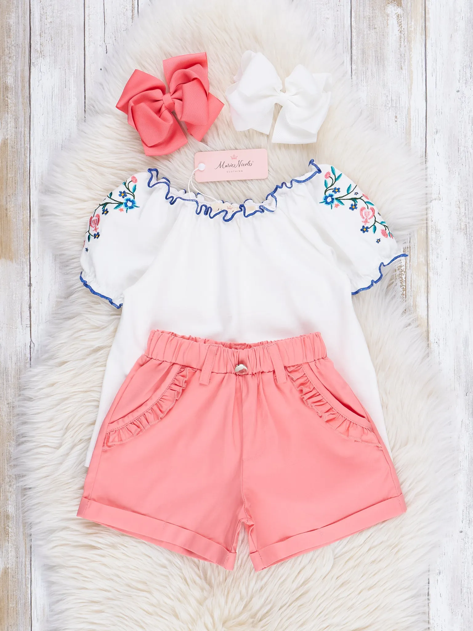 Coral Embroidered Florals Shorts Outfit