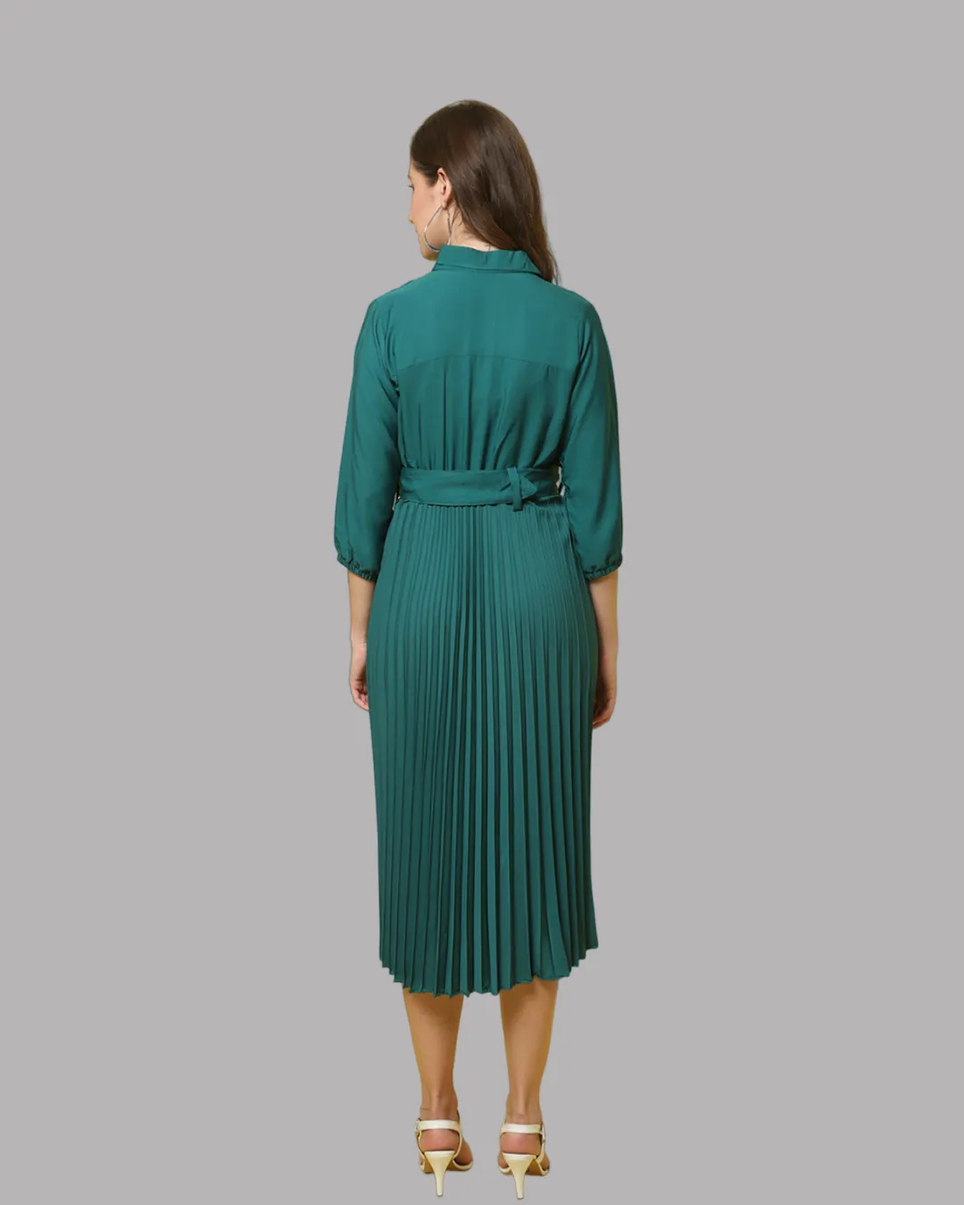 Graceful Green Pleated Maxi Dress