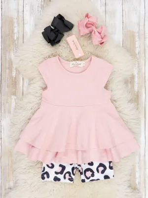 Mauve Tunic & Leopard Shorts Outfit Mauve Tunic & Leopard Shorts Outfit