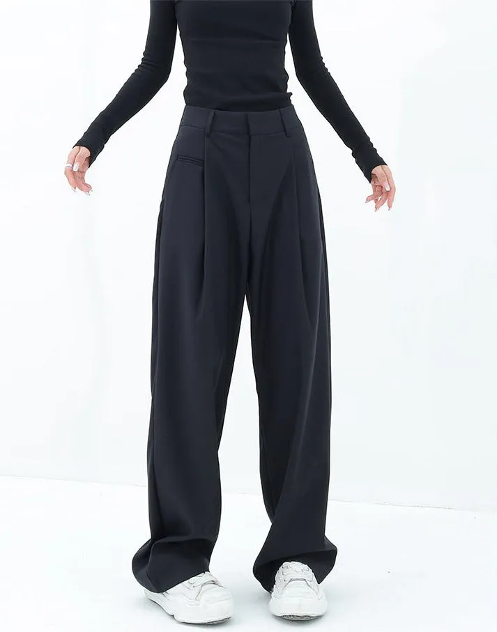 Pleated Straight Fit Pants