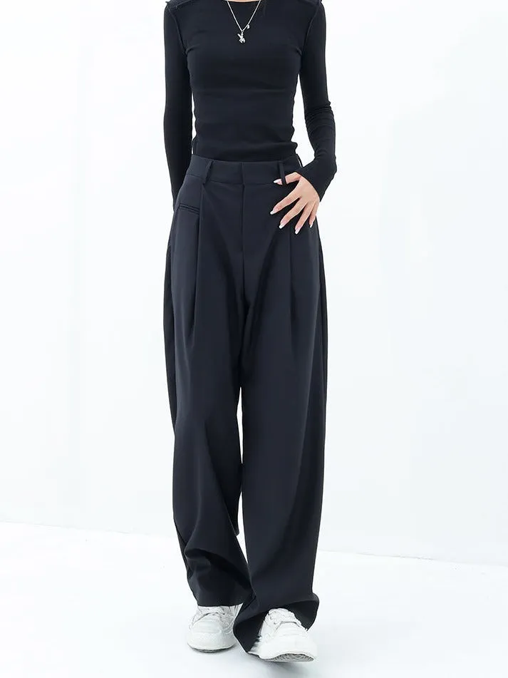 Pleated Straight Fit Pants