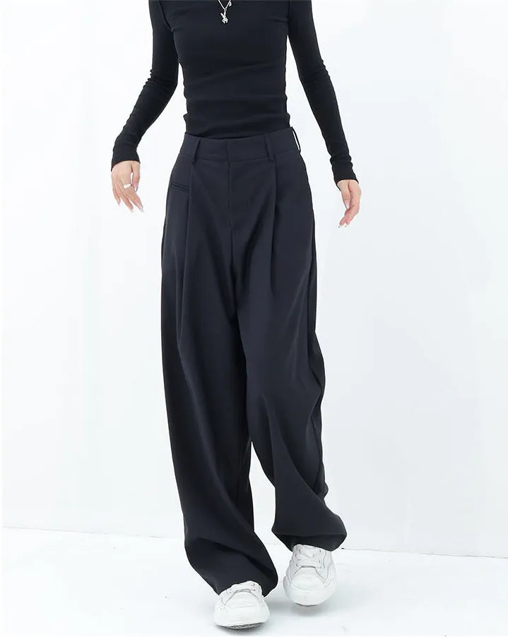 Pleated Straight Fit Pants