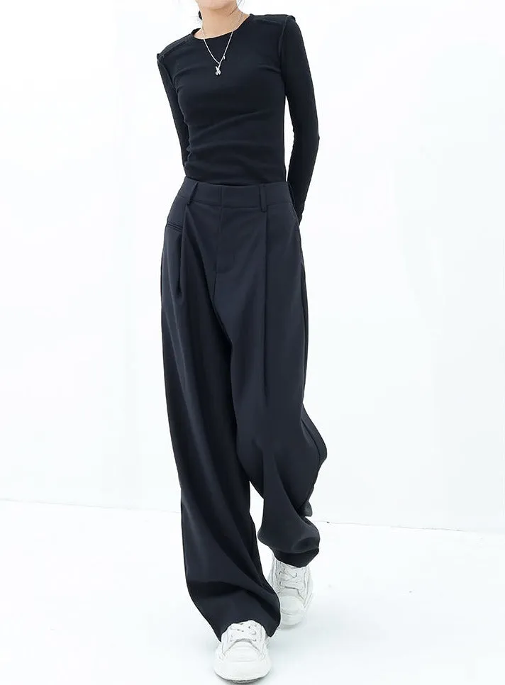 Pleated Straight Fit Pants