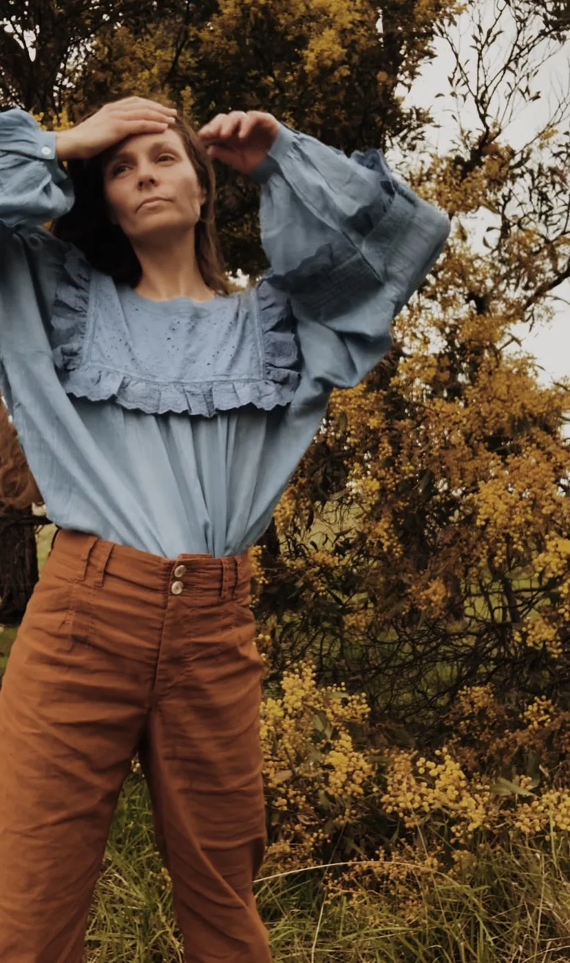 SECOND - BEATRIX BLOUSE DUSTY BLUE COTTON GAUZE