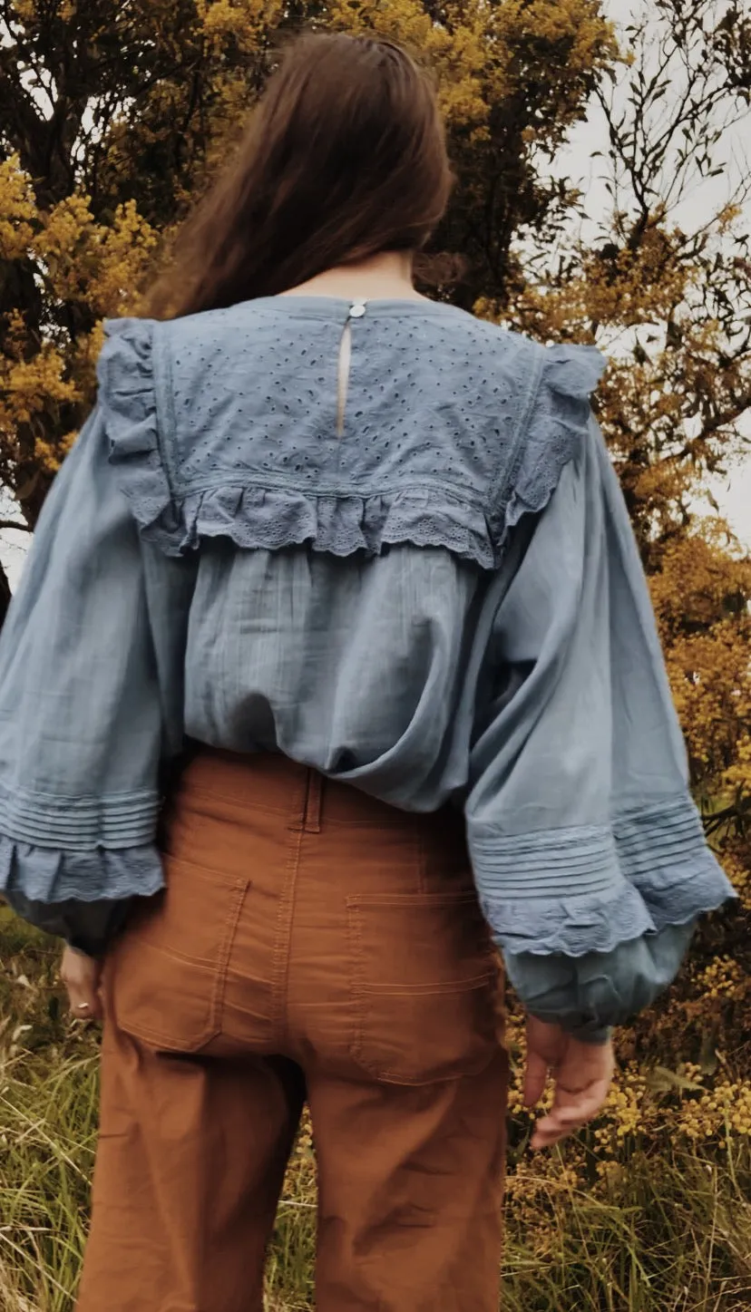 SECOND - BEATRIX BLOUSE DUSTY BLUE COTTON GAUZE