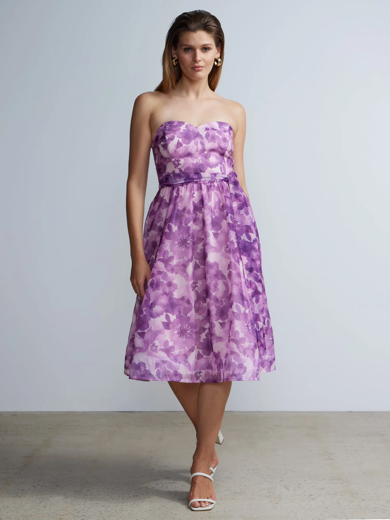 Sleeveless Sweetheart Neck Printed Flare Dress