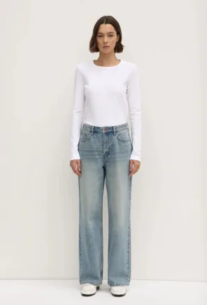 Womens Relaxed Jean - Worn Indigo